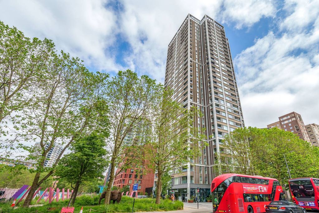 Property photo 3 of 11