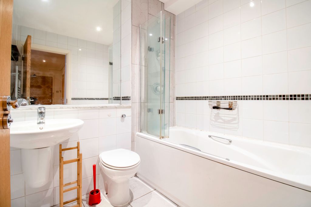 Property photo 2 of 10 Jpg