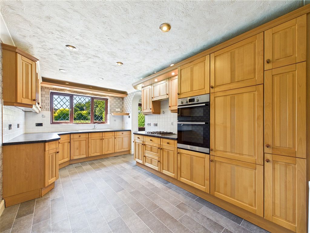 Additional image 9 of 5 bed detached house for saleFerry Road, Felixstowe, Suffolk IP11