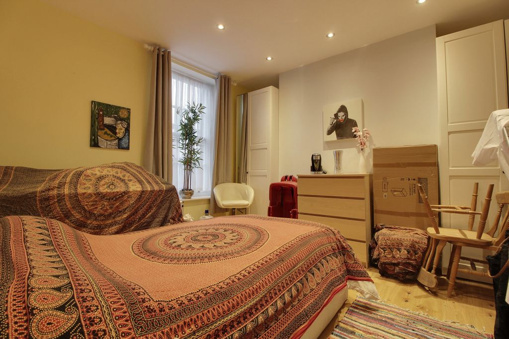 Additional image 9 of 4 bed flat for saleParade, Leamington Spa CV32
