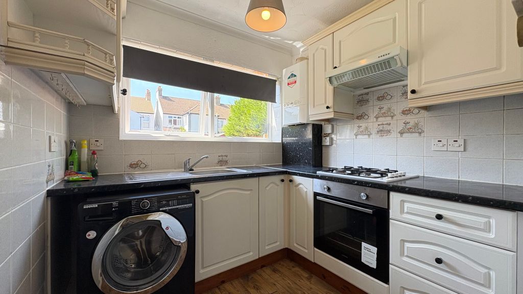 Property photo 2 of 13 Kitchen