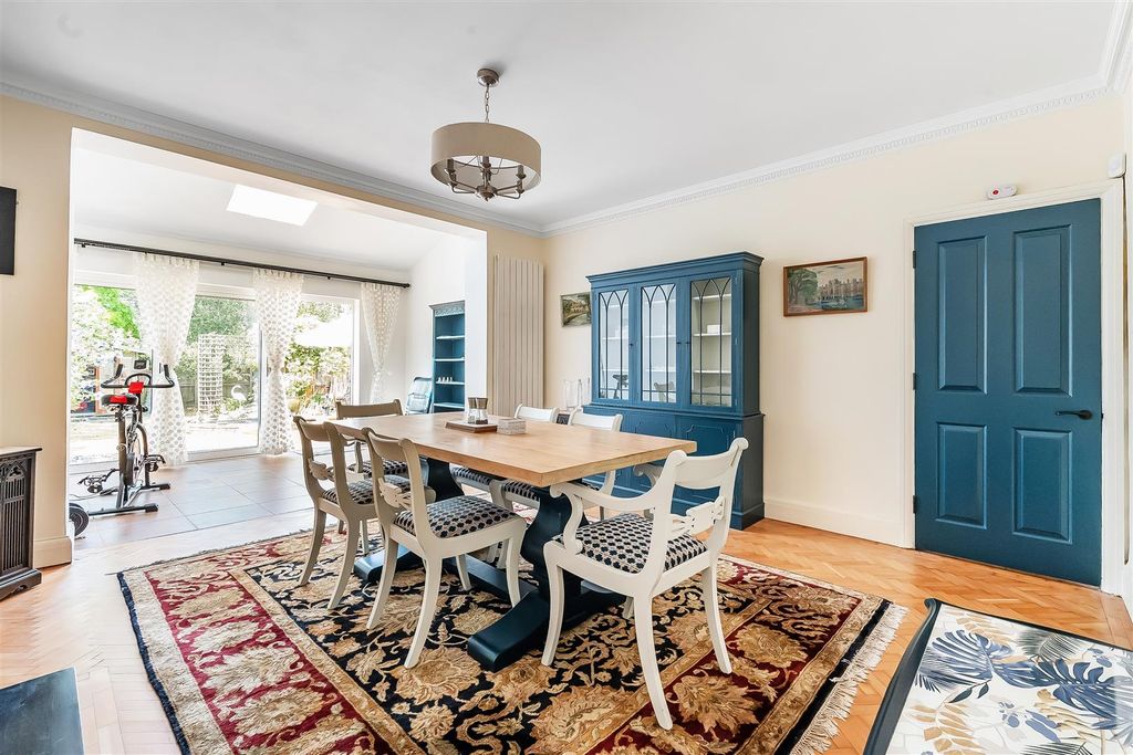 Property photo 2 of 43 10-Manor-Road-19.Jpg
