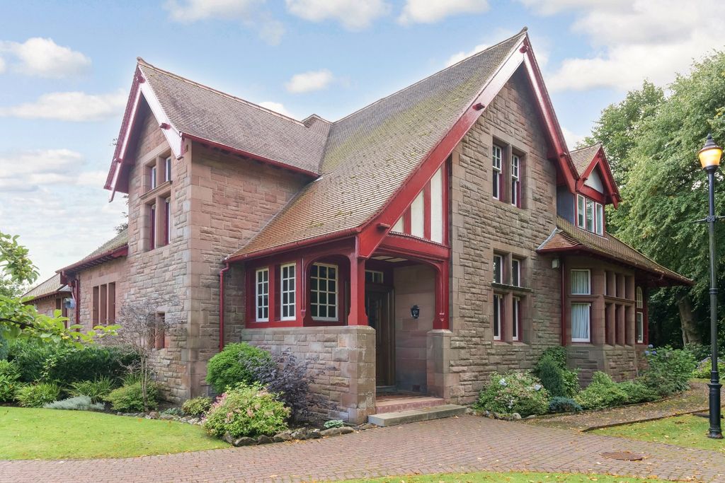 Property photo 1 of 14 Front External