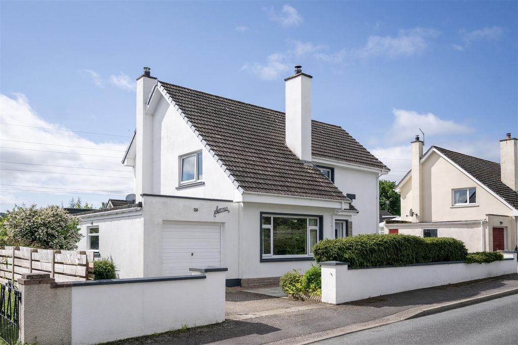 Property photo 2 of 19 Swona, Kirkhill0003.Jpg