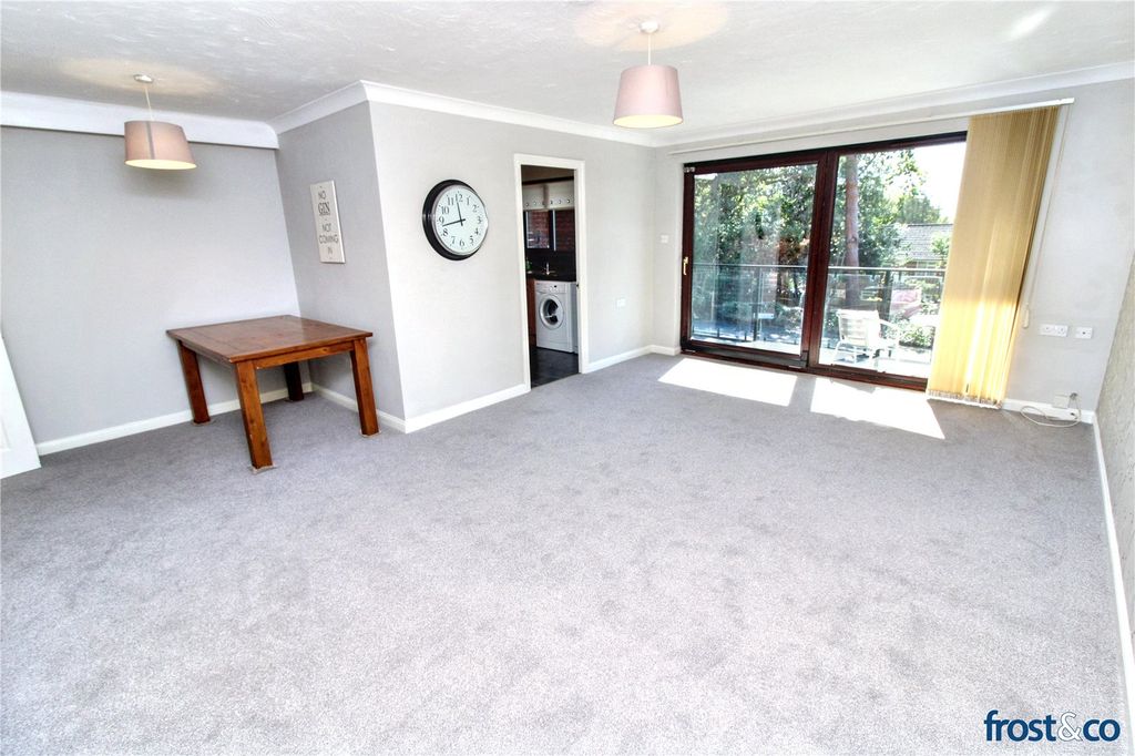 Property photo 2 of 19 Living Room
