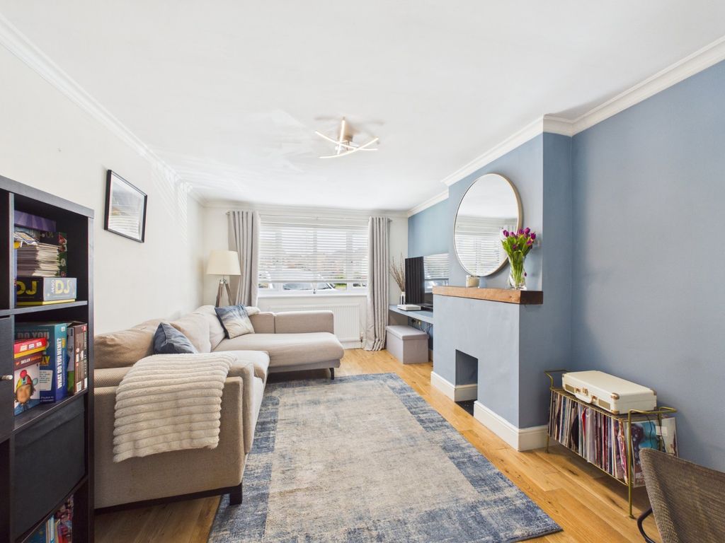 Property photo 2 of 18 Picture No. 02