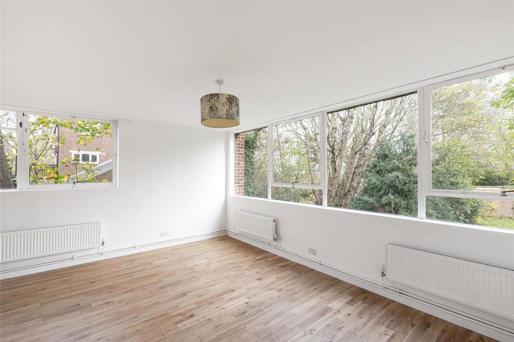 Property photo 2 of 19 Picture No. 07