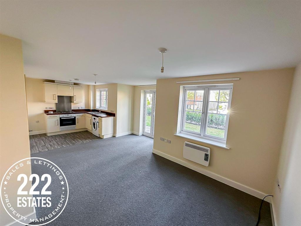 Property photo 2 of 11 Photo-2023-09-13-16-24-44 (7).Jpg