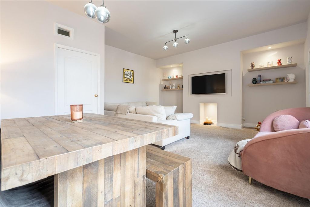 Property photo 2 of 8 Living Room