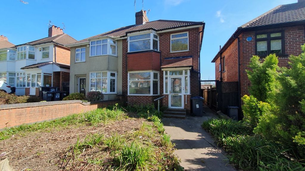 Property photo 2 of 31