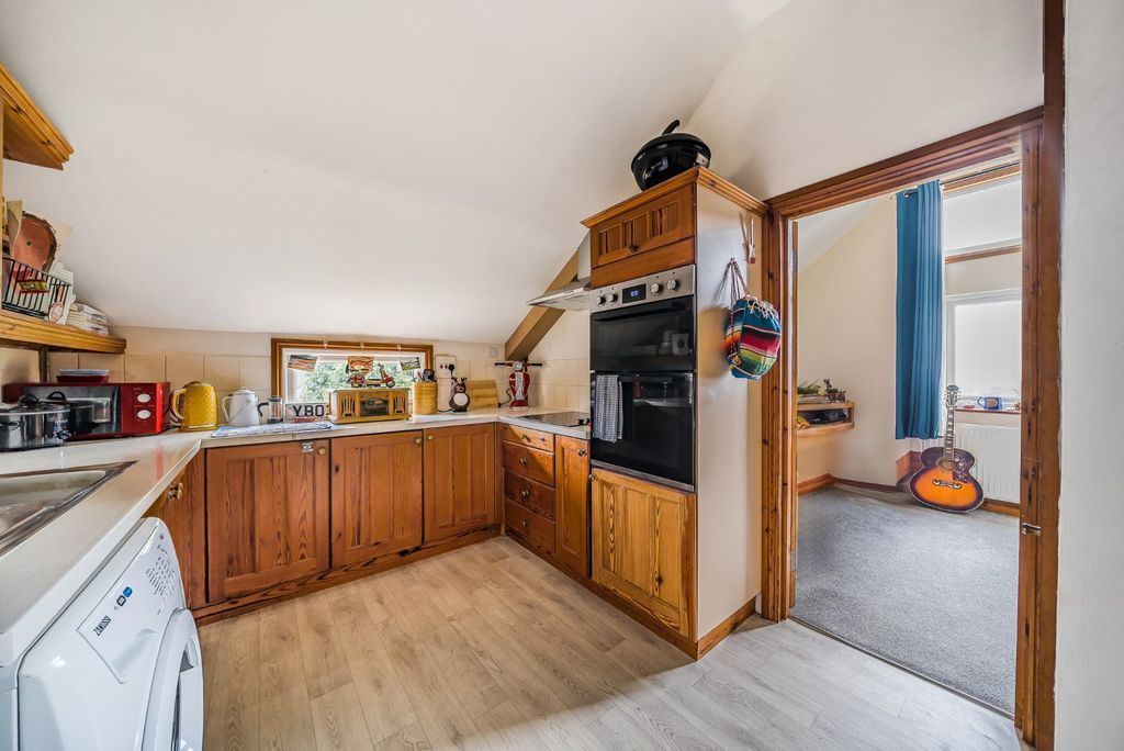 Property photo 2 of 10 Picture No. 07