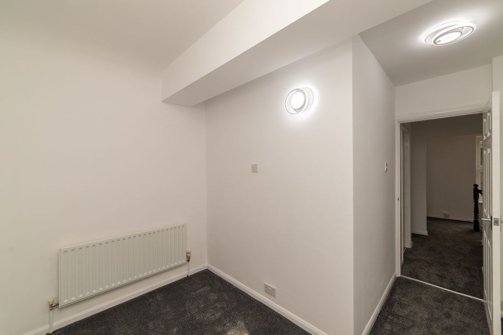 Additional image 13 of 4 bed semi-detached house for saleBedford Road, Letchworth Garden City SG6