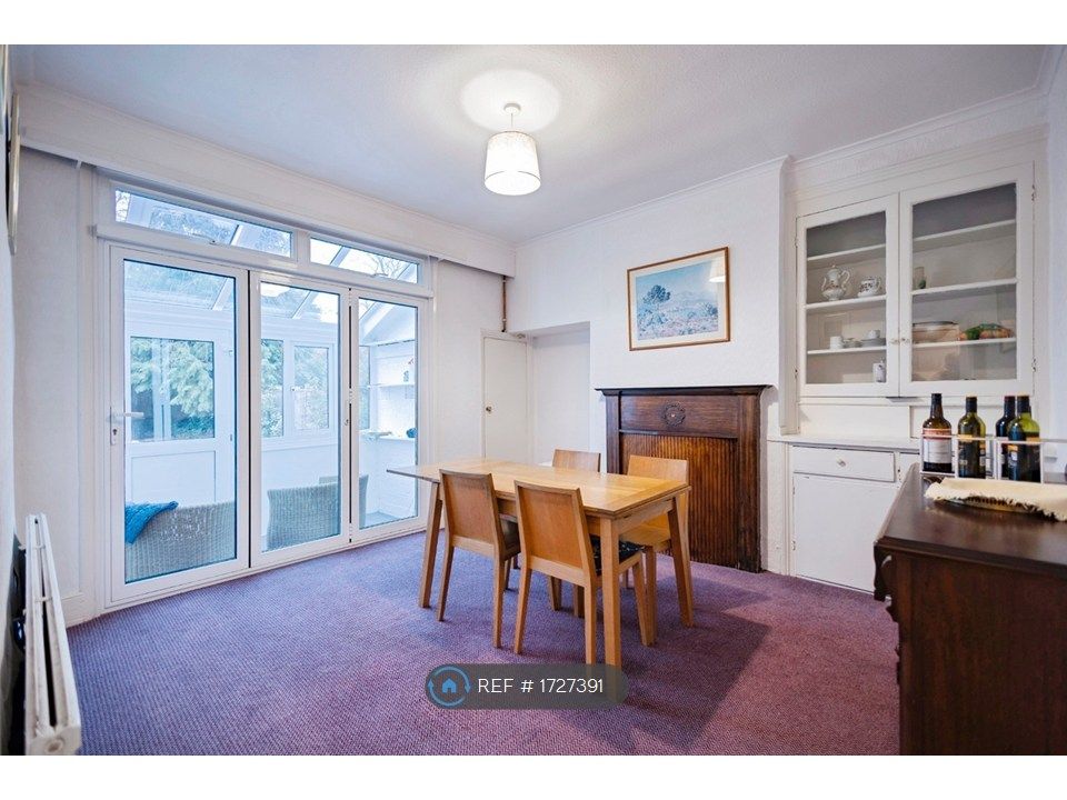 Property photo 3 of 12 Dining Room