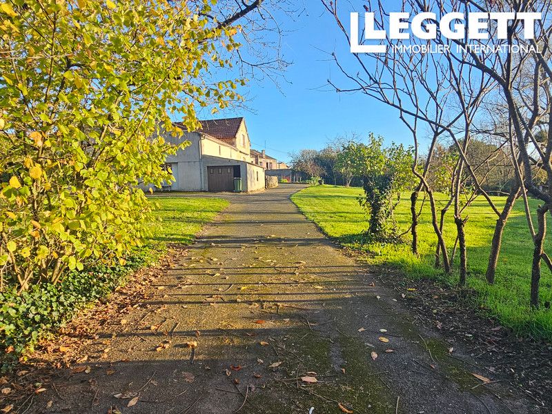 Property photo 3 of 10