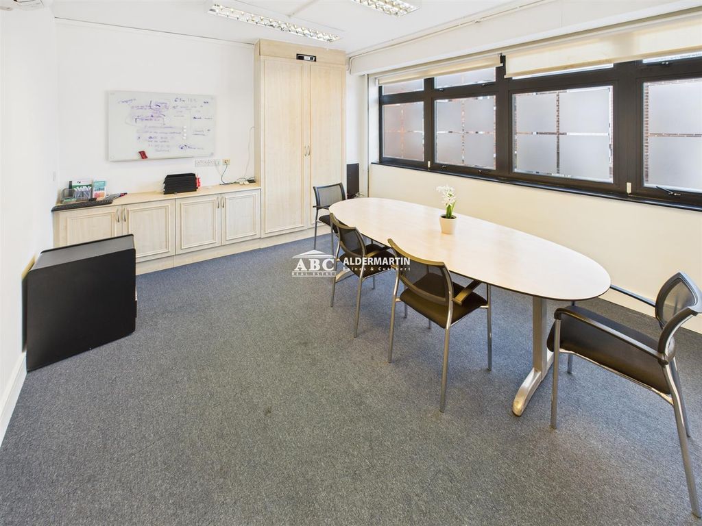 Property photo 2 of 7 Cam03215G0-Pr0095-Still010.Jpg