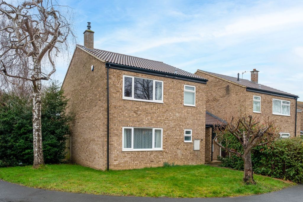 Property photo 1 of 20