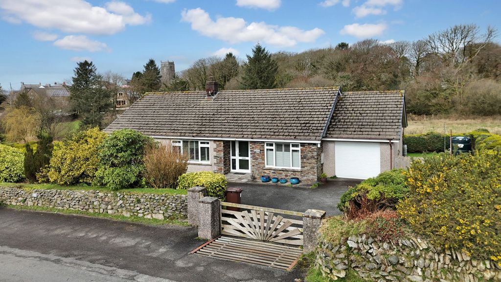 Property photo 1 of 27