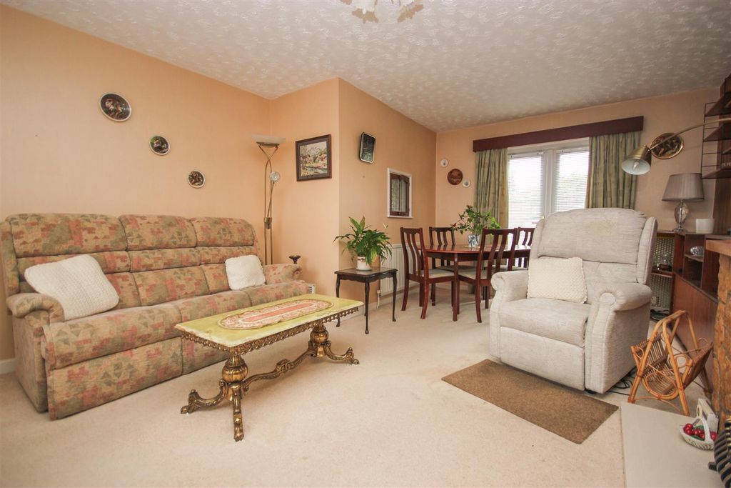 Property photo 2 of 15 Img_6425.Jpg