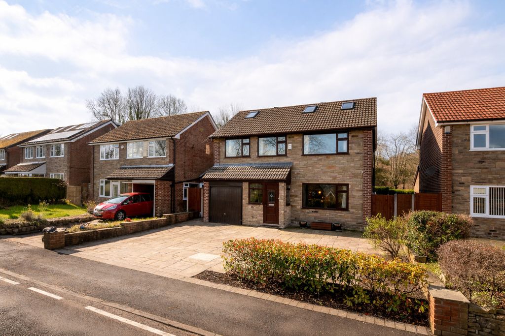 Property photo 1 of 26