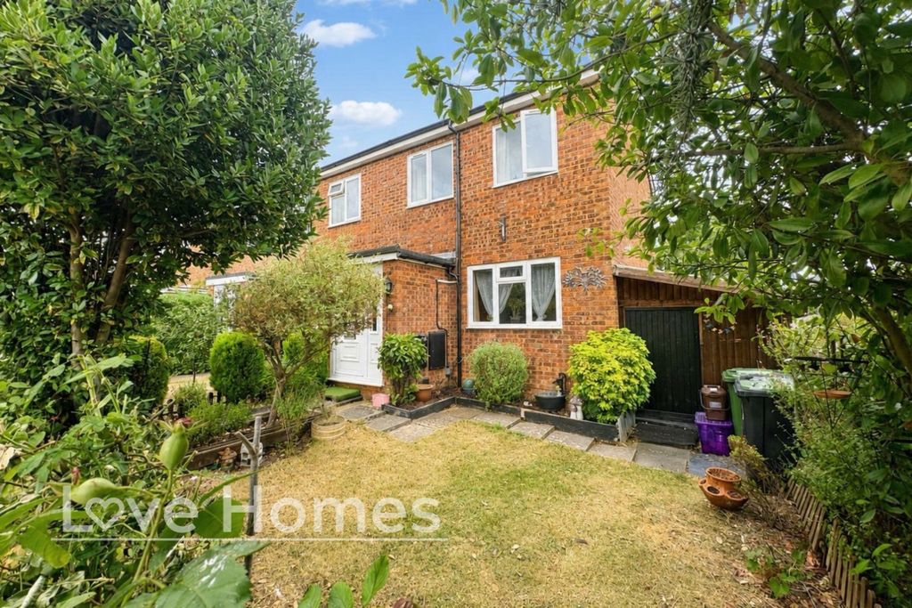 Property photo 1 of 11 5369881