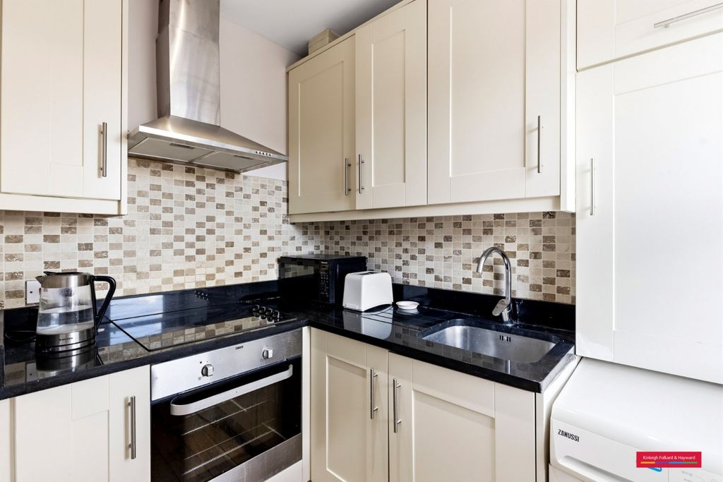 Property photo 2 of 13 Kitchen