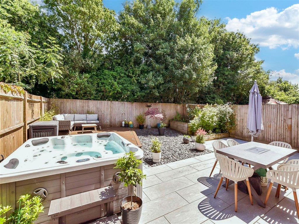 Property photo 3 of 11 Rear Garden