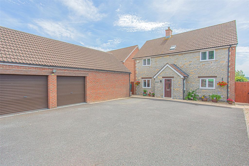 Property photo 1 of 18 Picture No. 20