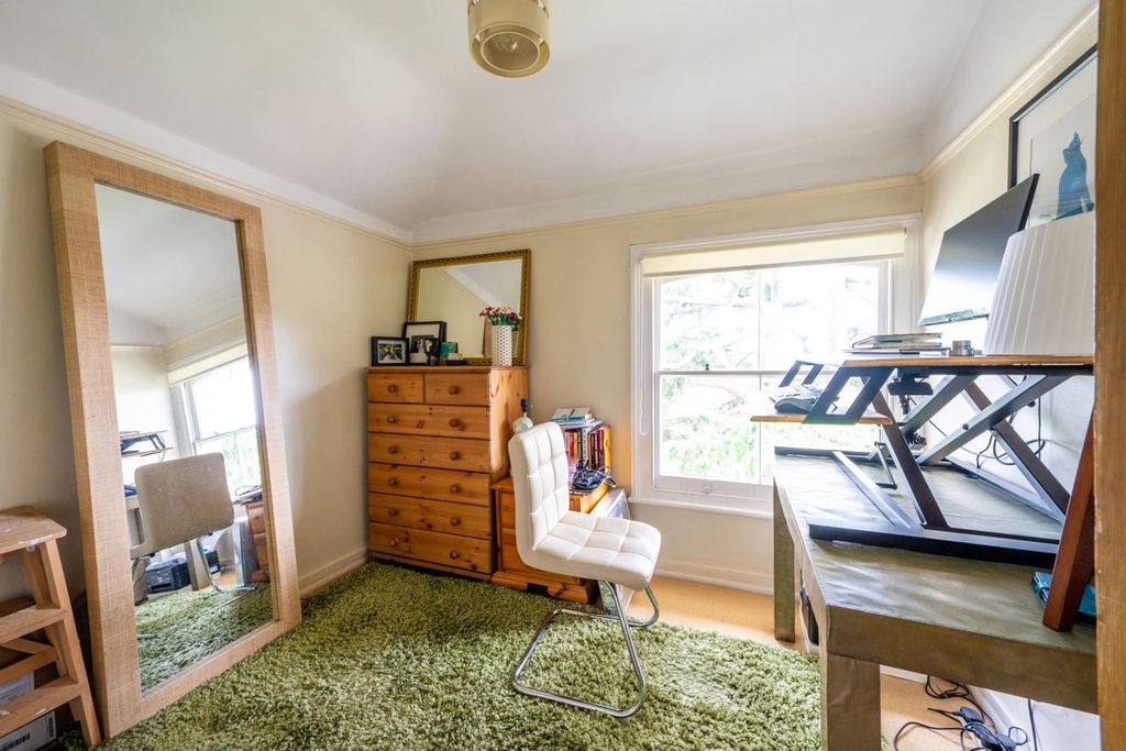 Property photo 3 of 13