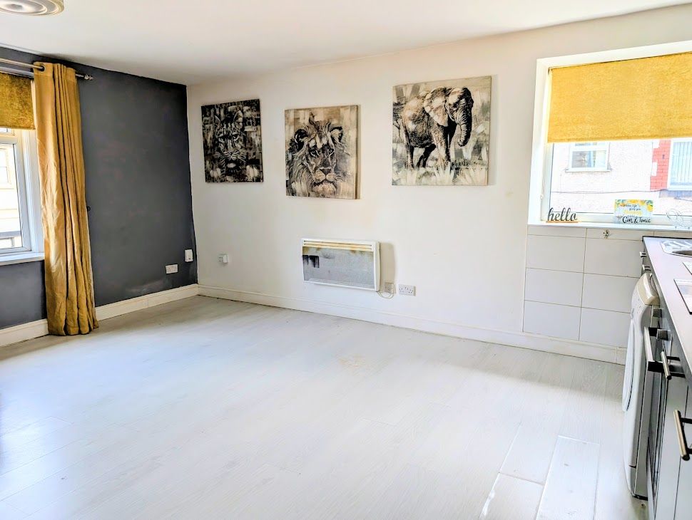 Property photo 2 of 4