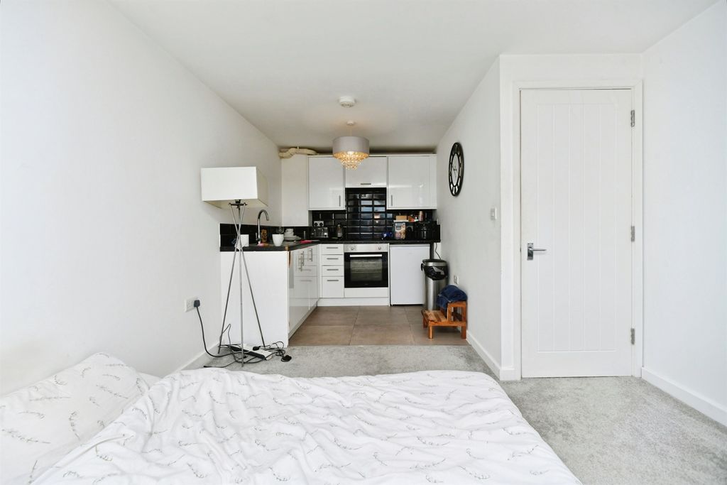 Additional image 12 of 10 bed flat for saleSouth Coast Road, Peacehaven BN10