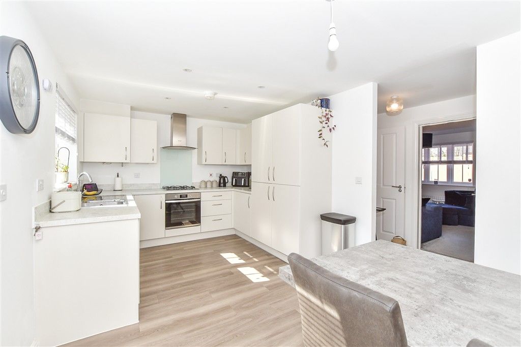 Property photo 1 of 9 Kitchen/Diner