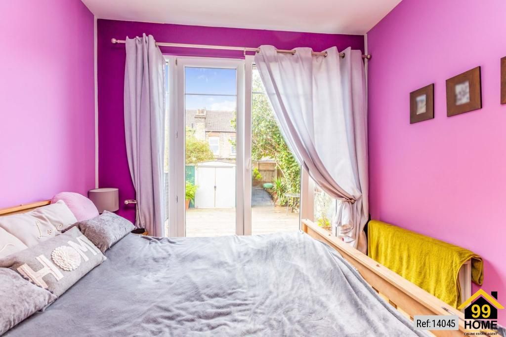 Property photo 3 of 10 Photo 2