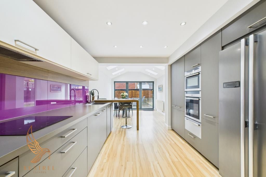 Property photo 3 of 28 6.Png