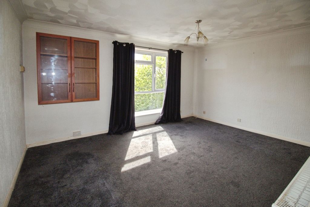 Property photo 2 of 8 99d08c12-Img_5434