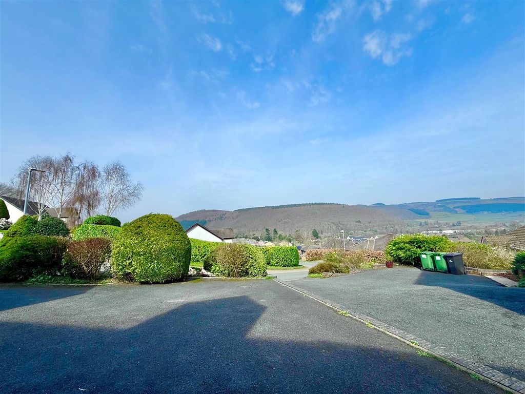 Property photo 2 of 18 View.Jpg