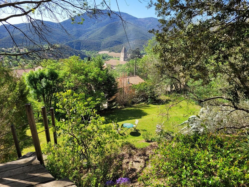 Property photo 2 of 18