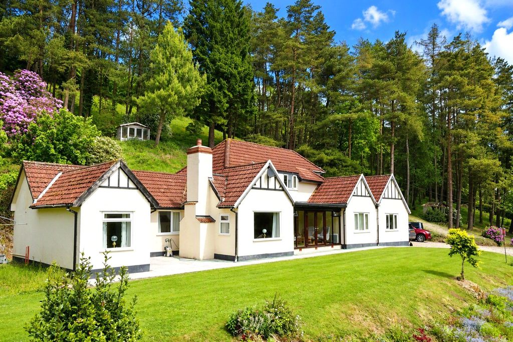 Property photo 1 of 30 Picture No. 36