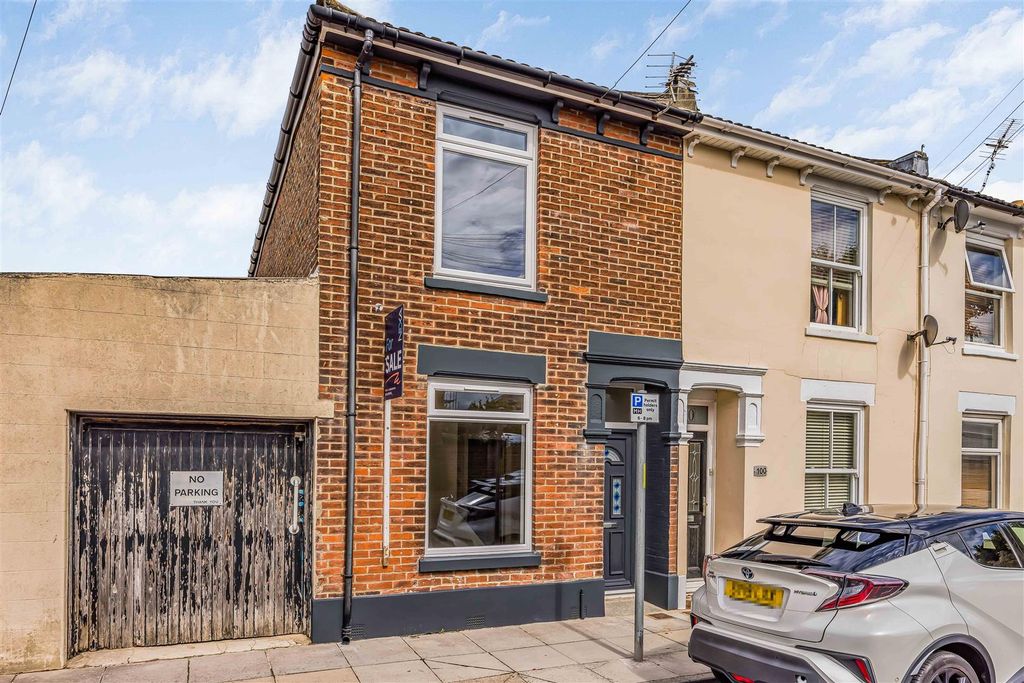Property photo 1 of 25 Methuen Road, Southsea-Small-Porticomarketing-Nexa