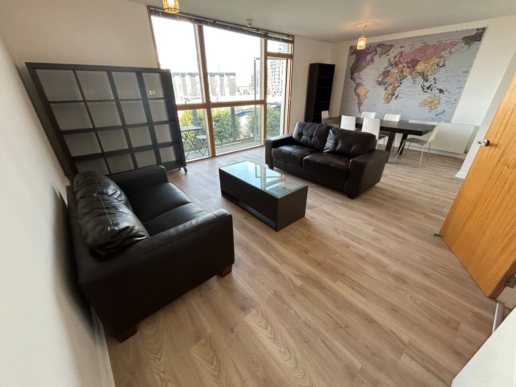 Property photo 2 of 15 Picture No. 43