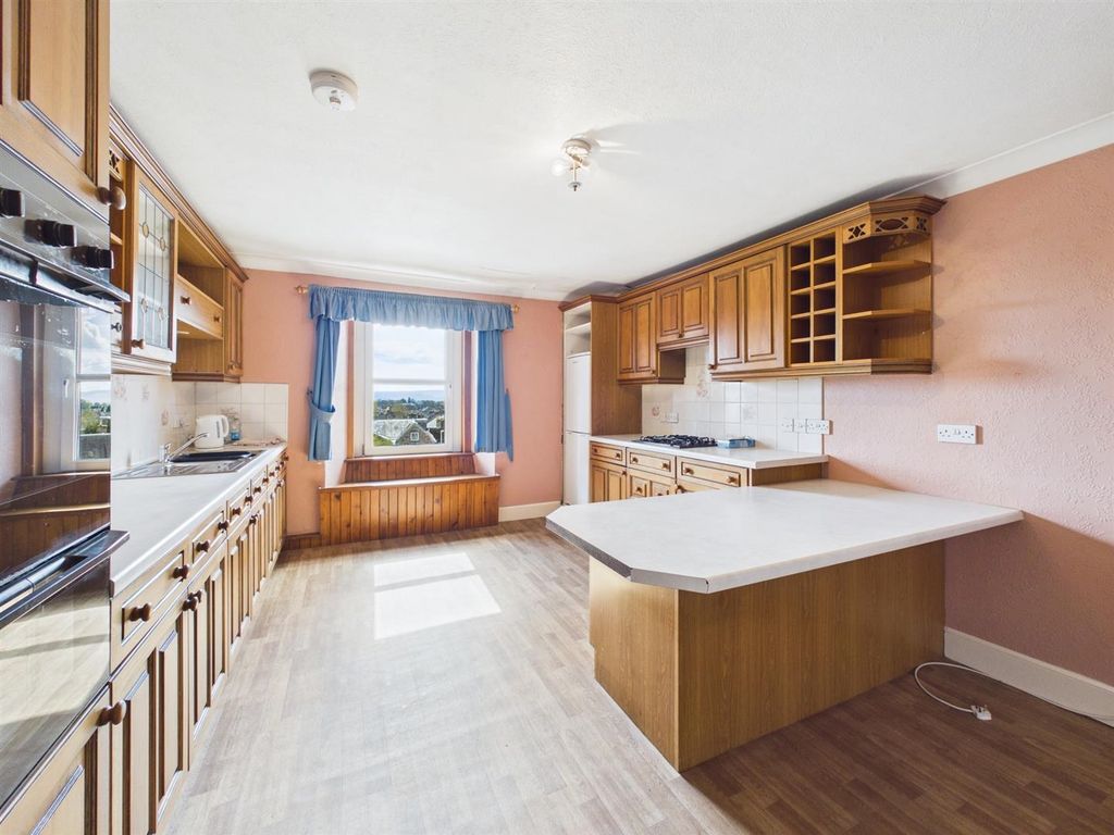 Property photo 2 of 25 Cam01486G0-Pr1055-Still006.Jpg