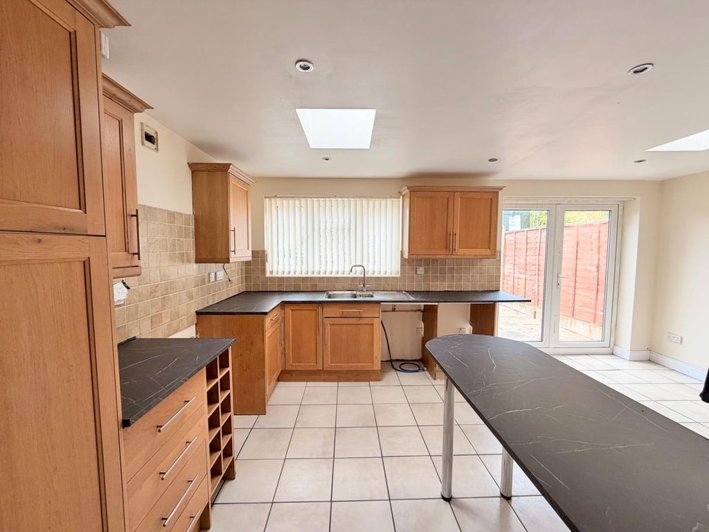 Property photo 3 of 7 Img_3198.Jpeg