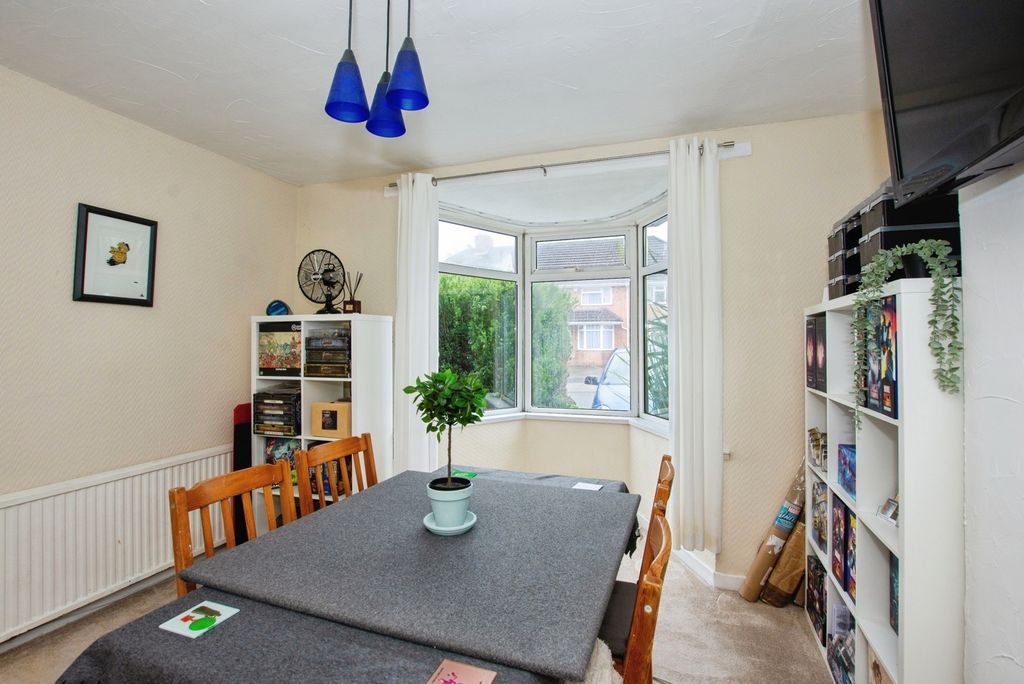 Property photo 2 of 13 Pbox-Img.Jpg