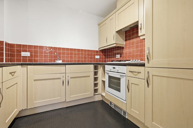 Property photo 2 of 11 Photo 9