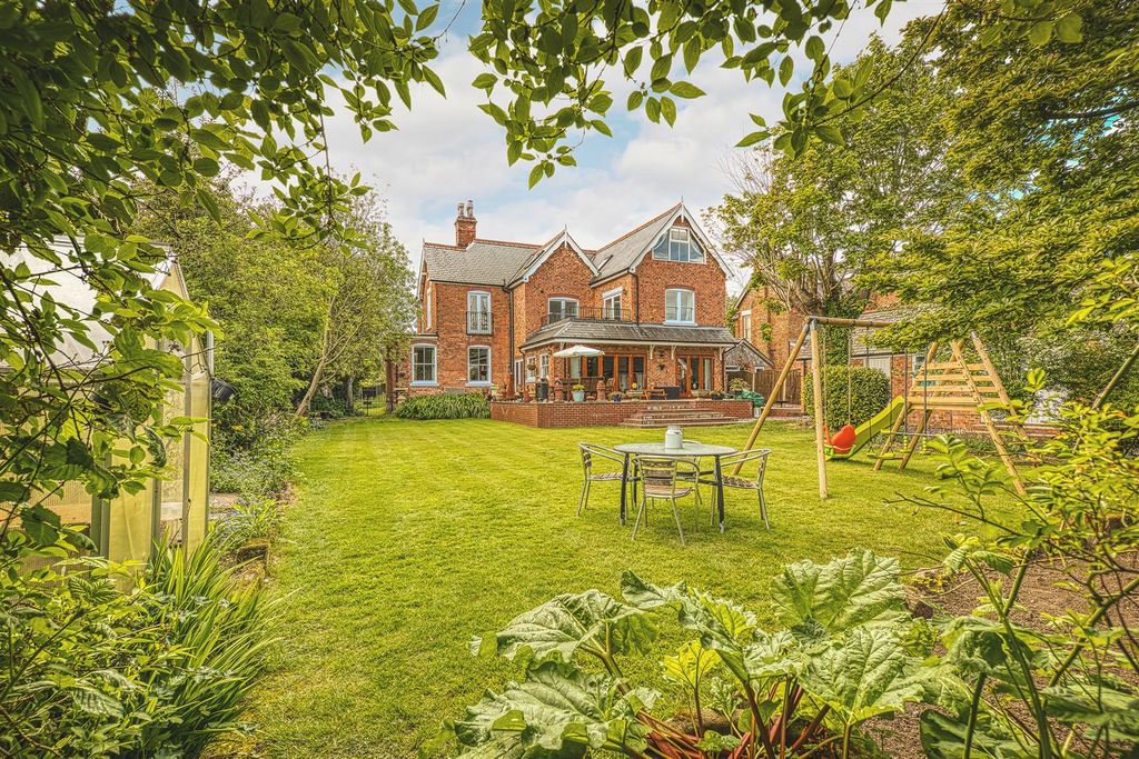 Additional image 62 of 5 bed detached house for saleStation Road, Mickleover, Derby DE3