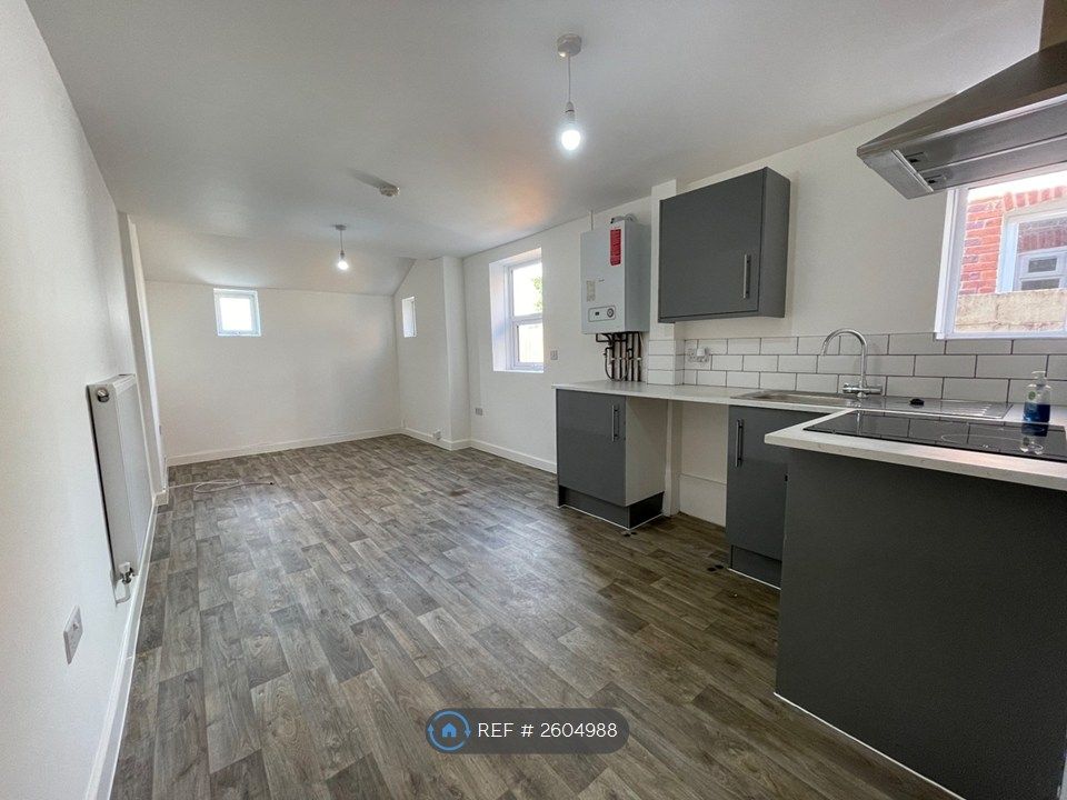 Property photo 1 of 4