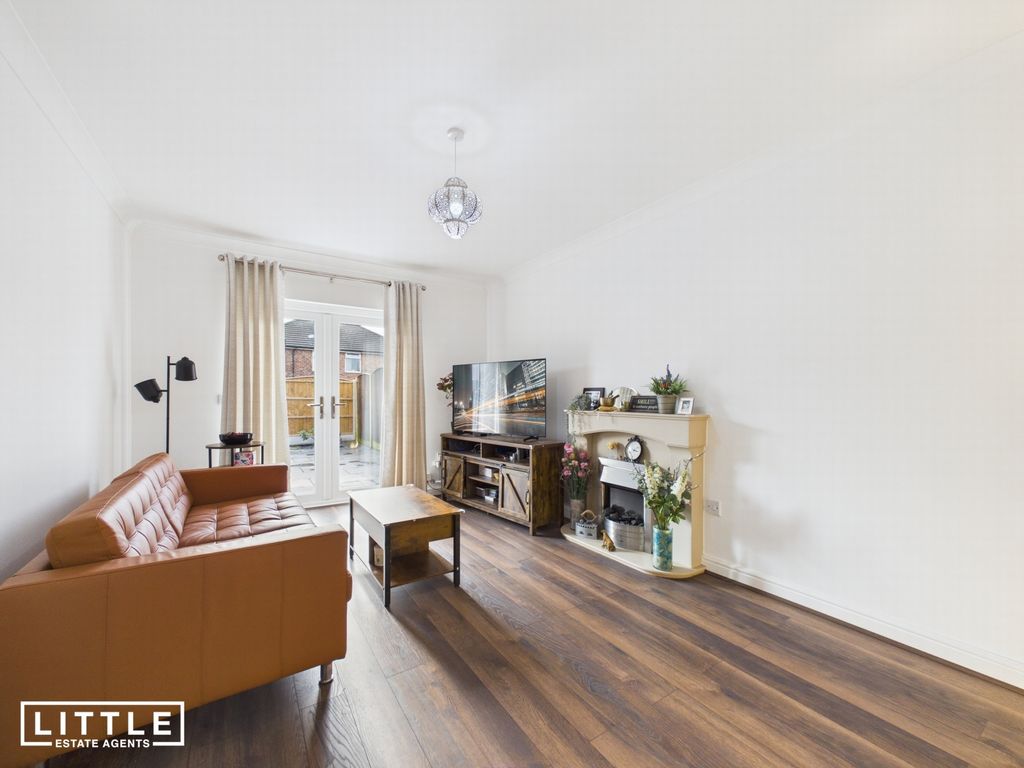 Property photo 2 of 23 Photo 10