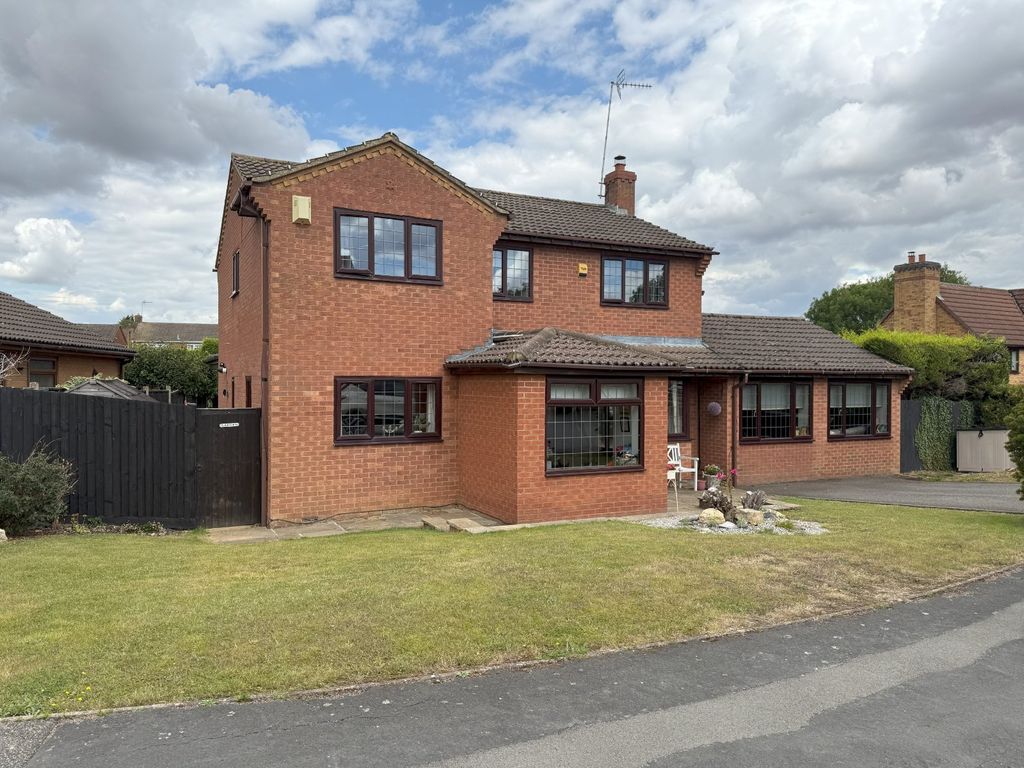 Property photo 1 of 26 External