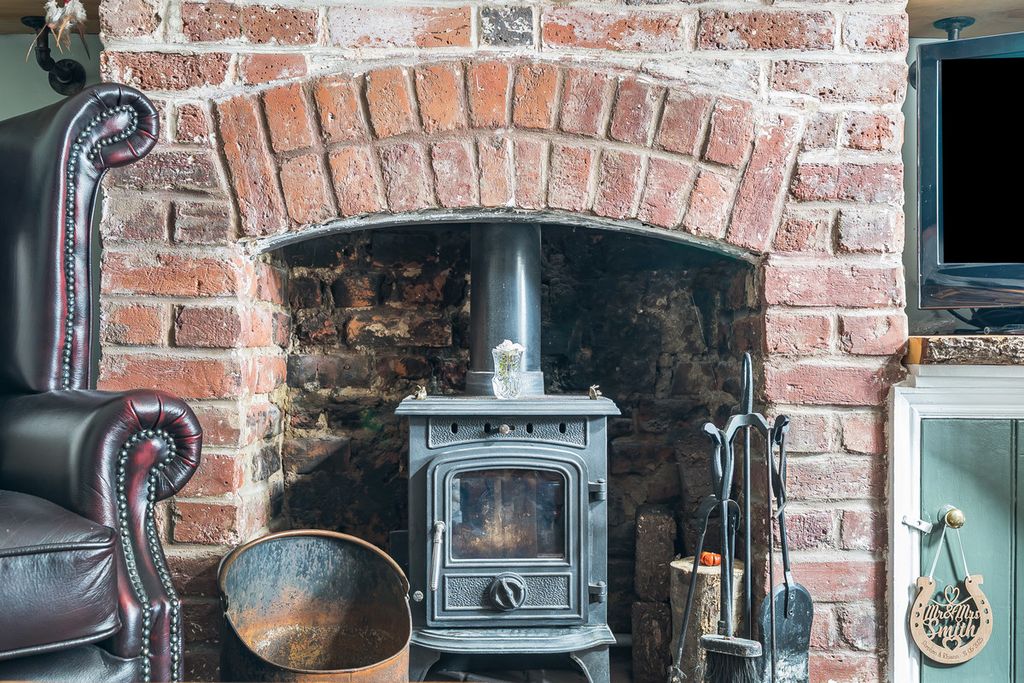 Property photo 3 of 10