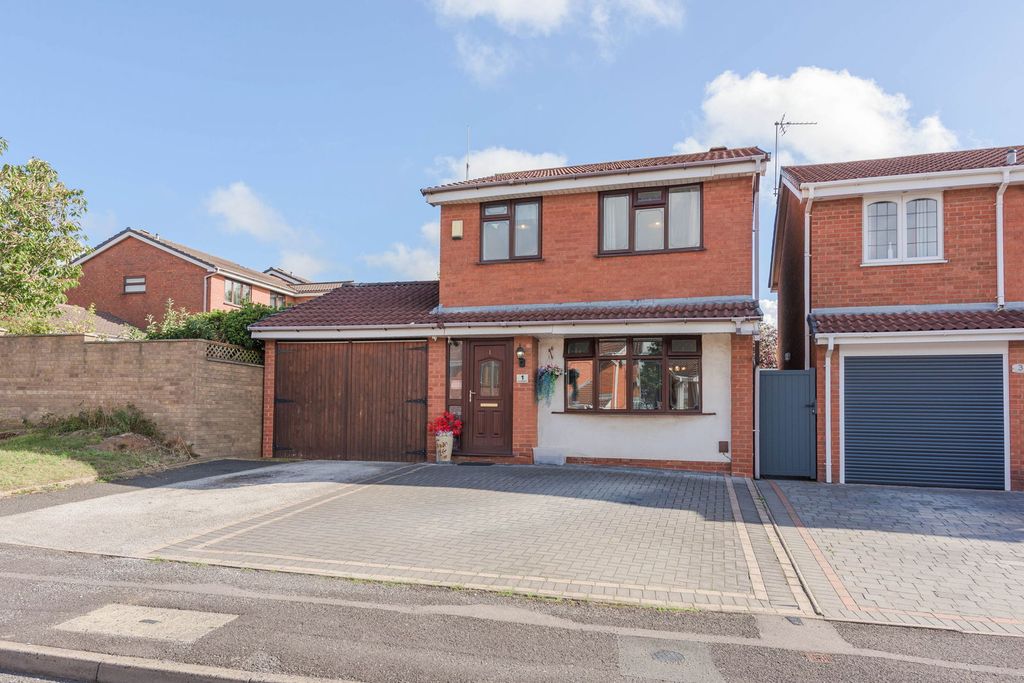 Property photo 1 of 26