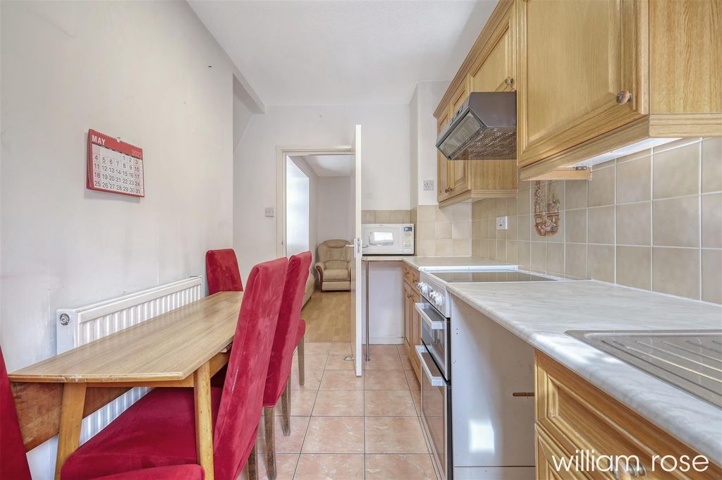 Property photo 3 of 11 Img_3734_6 Copy.Jpg